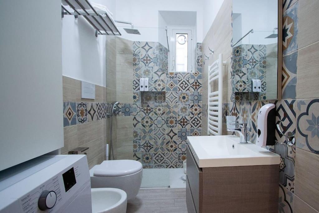 Easy Apartment Rom